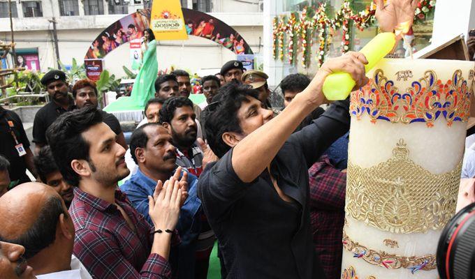 Akhil Akkineni & Nagarjuna At Vizag South India Shopping Mall