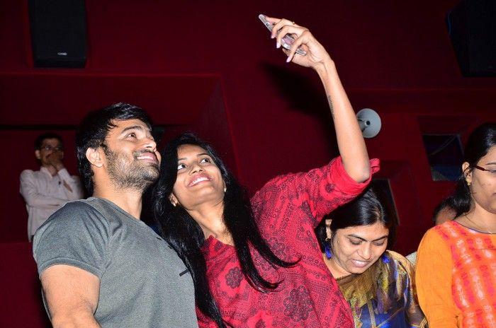 Akkineni Nagarjuna Interaction with Lady Fans Photos