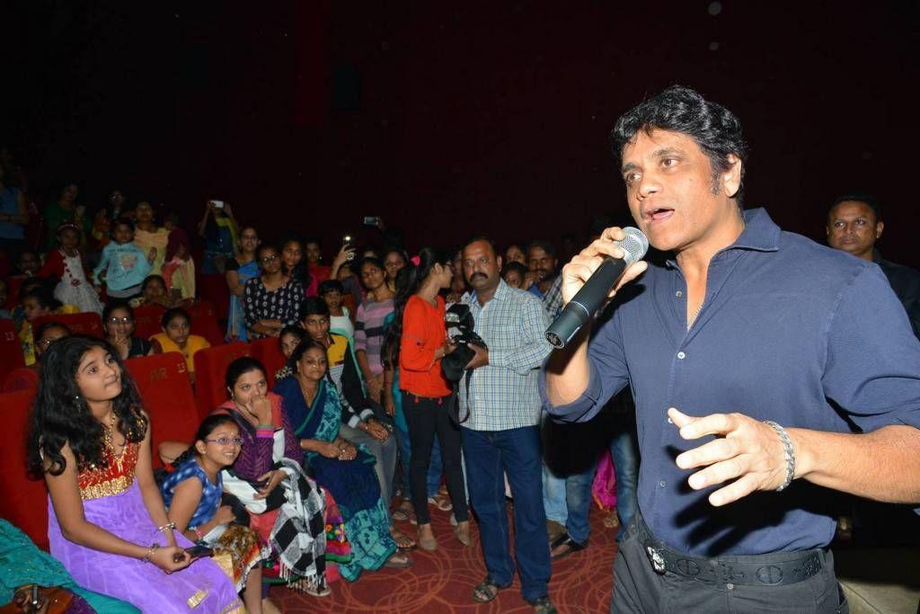 Akkineni Nagarjuna Interaction with Lady Fans Photos