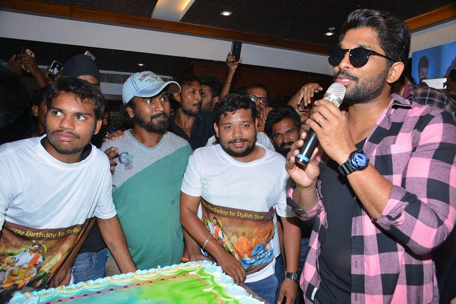 Allu Arjun Birthday Celebrations at FNCC Photos