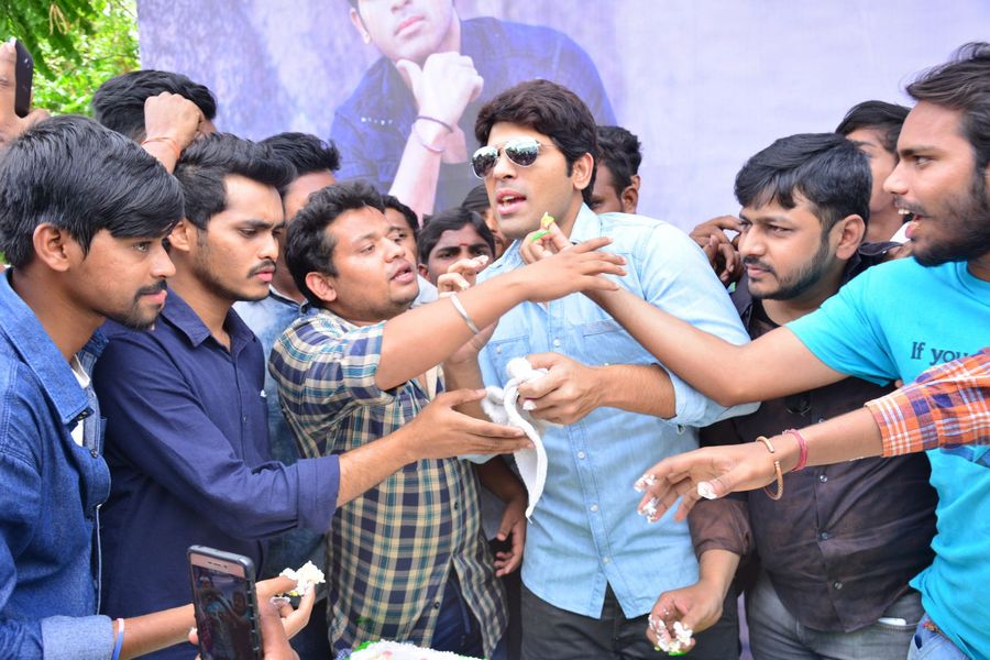 Allu Sirish Birthday Celebration Photos