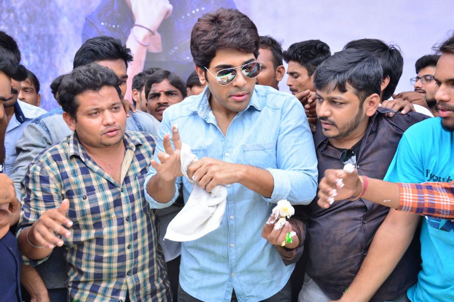 Allu Sirish Birthday Celebration Photos