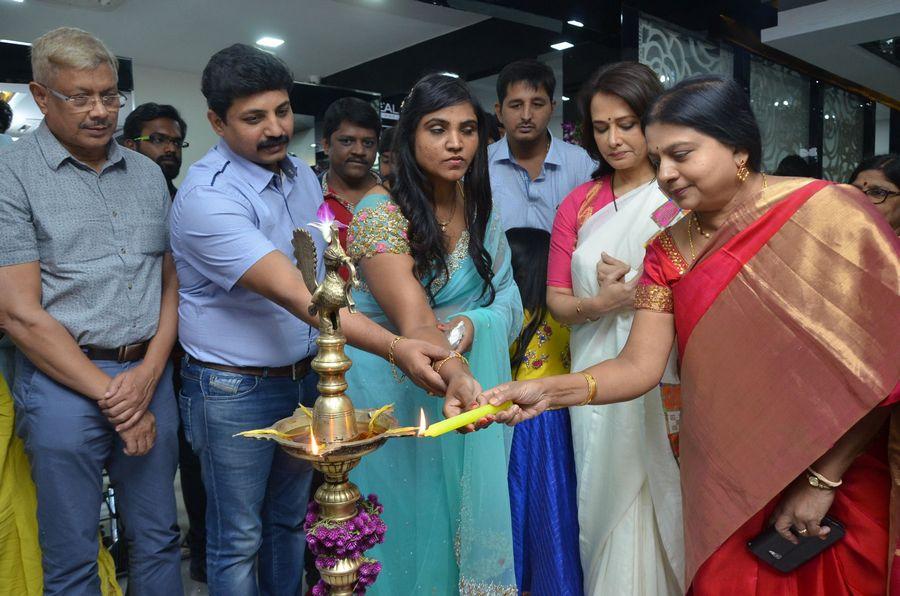 Amala Akkineni Launches Celebrity Secrets at Madhapur
