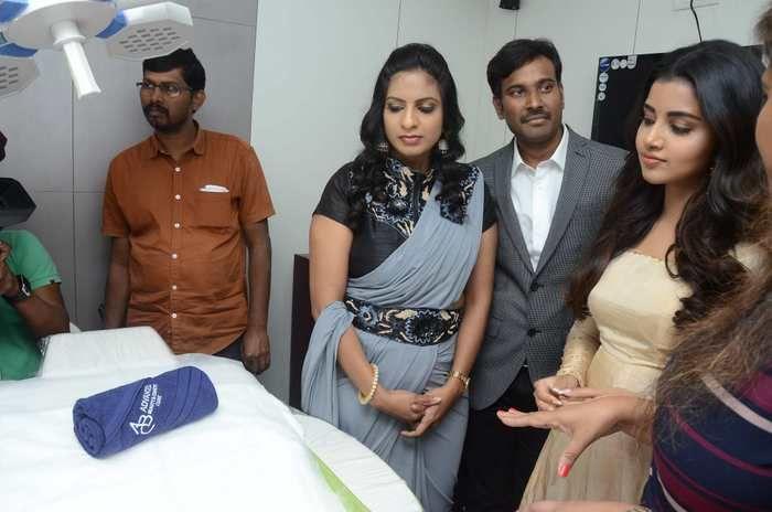 Anupama Parameswaran launches ABC clinic at Banjara Hills