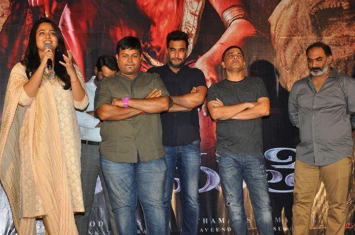 Anushka's Bhaagamathie Movie Thanks Meet Photos