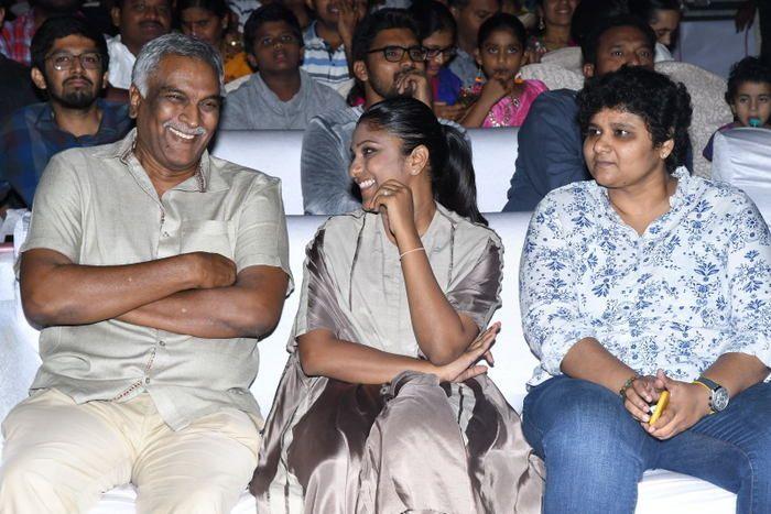 Arjun Reddy Pre Release Function Photos