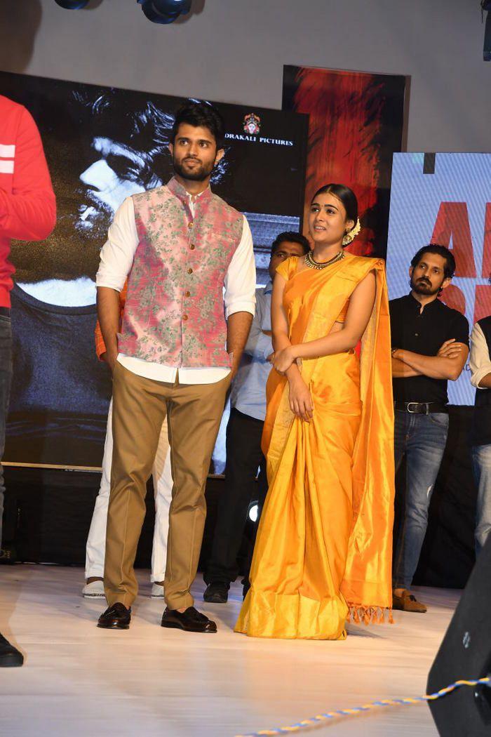 Arjun Reddy Pre Release Function Photos