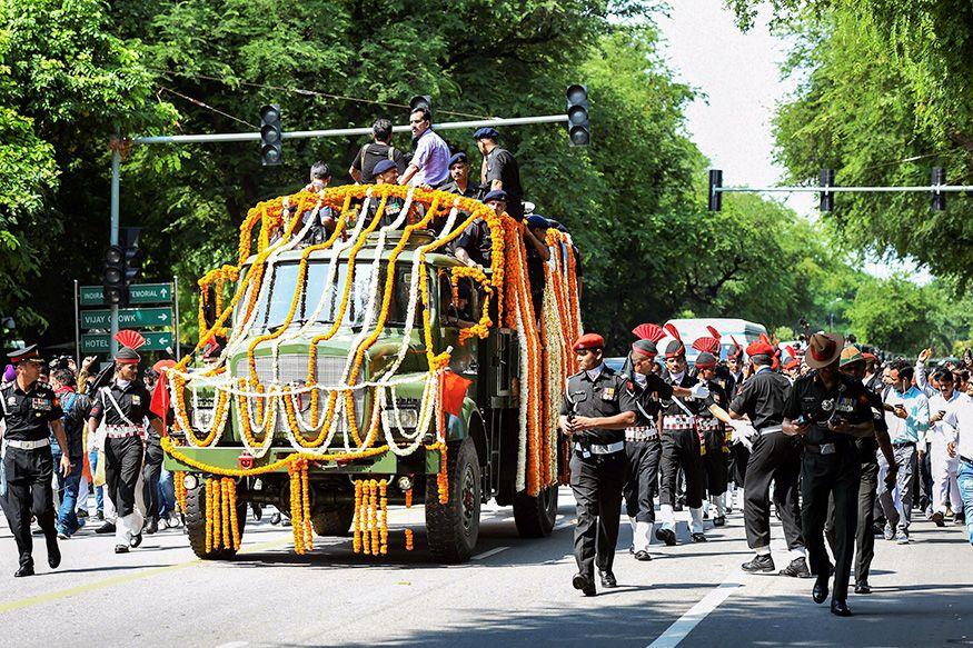 Atal Bihari Vajpayee Funeral: Vajpayee's Mortal Remains Taken to BJP Headquarters