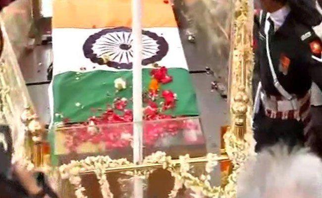 Atal Bihari Vajpayee's Final Journey Photos