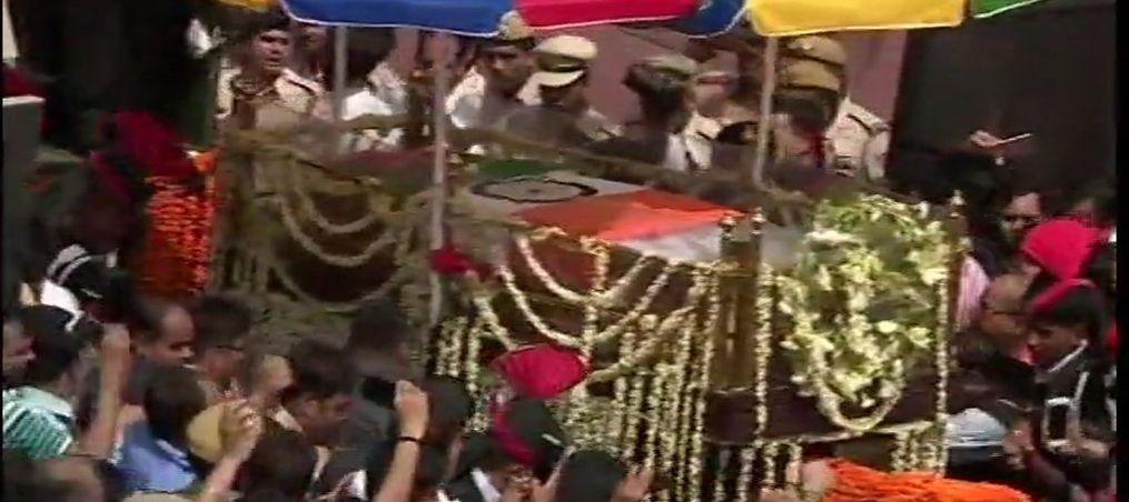 Atal Bihari Vajpayee's Final Journey Photos