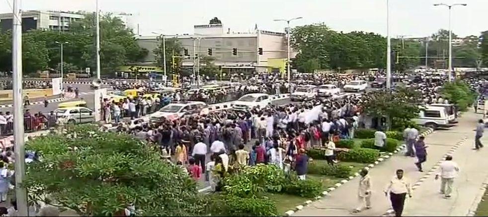 Atal Bihari Vajpayee's Final Journey Photos