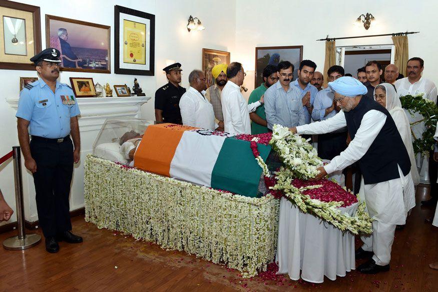 Atal Bihari Vajpayee's Funeral: Politicians Pay Their Last Respects