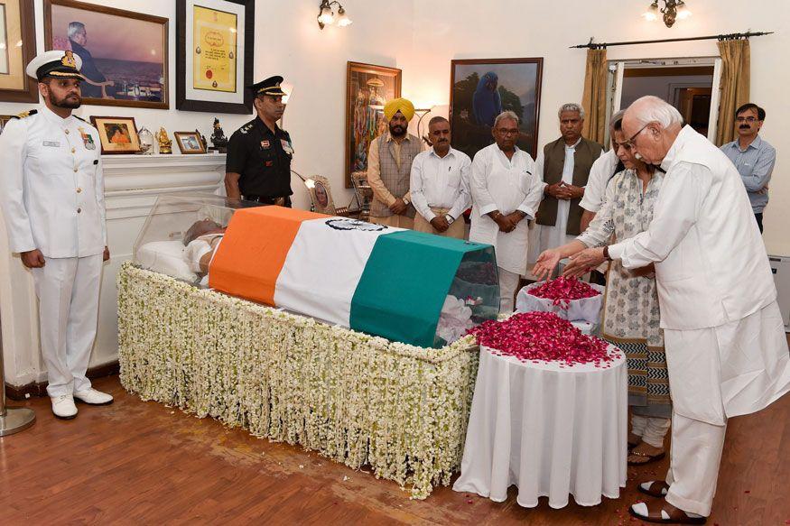 Atal Bihari Vajpayee's Funeral Politicians Pay Their Last Respects