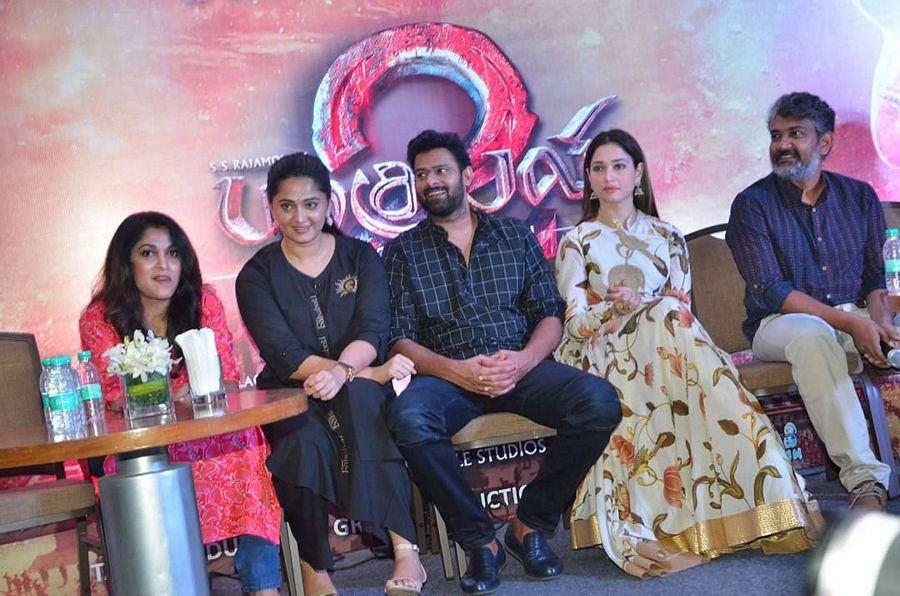 Baahubali 2 Tamil Film Press Meet Photos