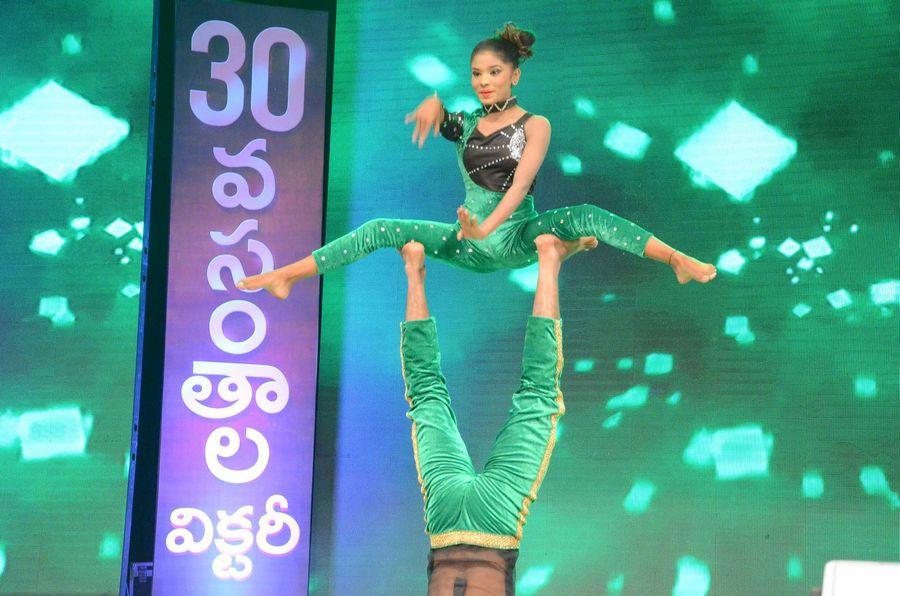 Babu Bangaram Audio Launch Photos