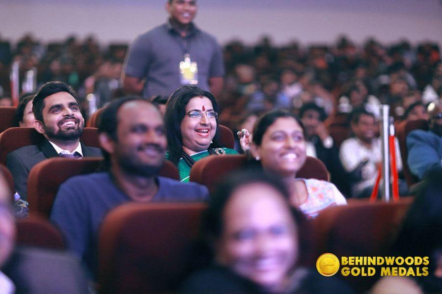 Behindwoods Gold Medals on Zee Tamil Event Photos