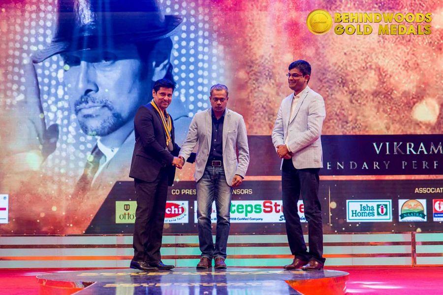 Behindwoods Gold Medals on Zee Tamil Event Photos