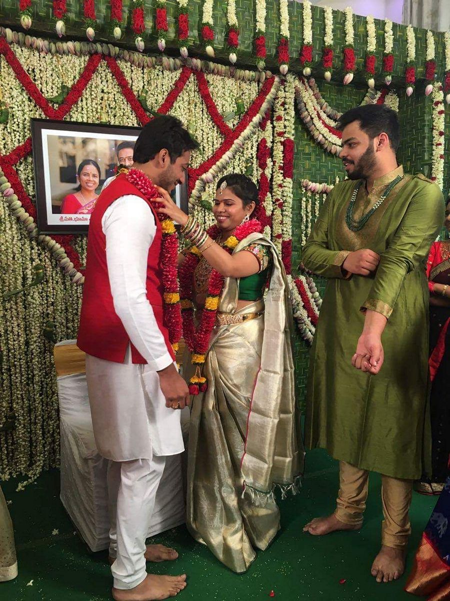 Bhuma Akhila Priya Engagement Ceremony Photos