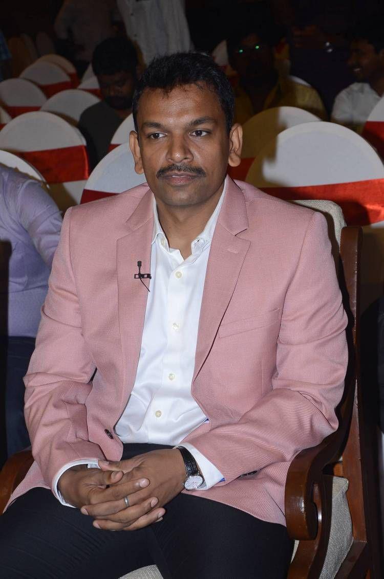 Bigg Boss Telugu Season 2 Press Meet Photos