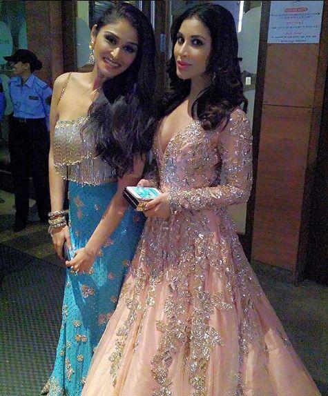 Bollywood Stars at Keshvee Wedding Photos