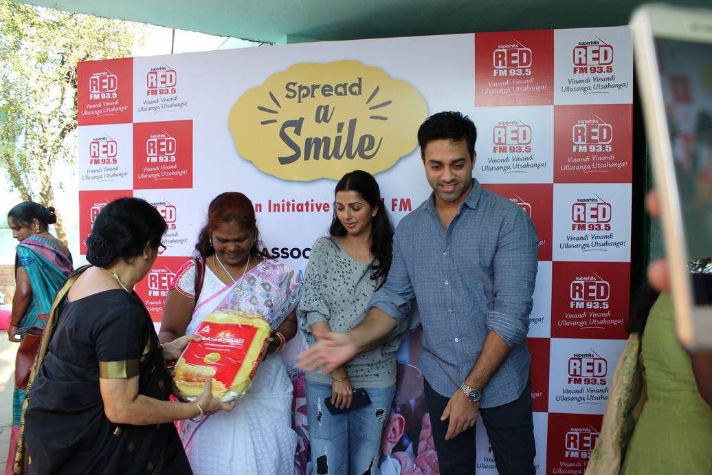 Celebrities At RED FM Spread A Smile 2017 Event Photos