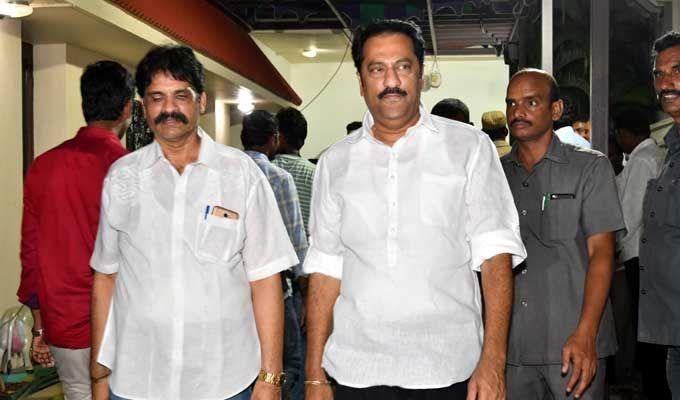 Celebrities Pay Homage To Nandamuri Harikrishna