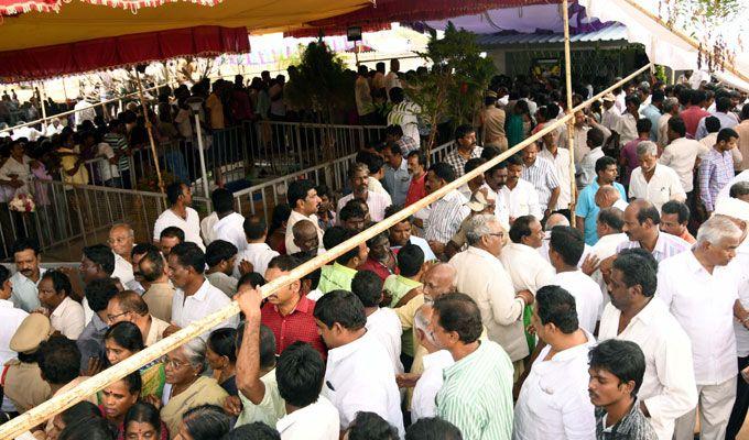 Celebrities at Gali Muddu Krishnama Naidu Condolence Photos