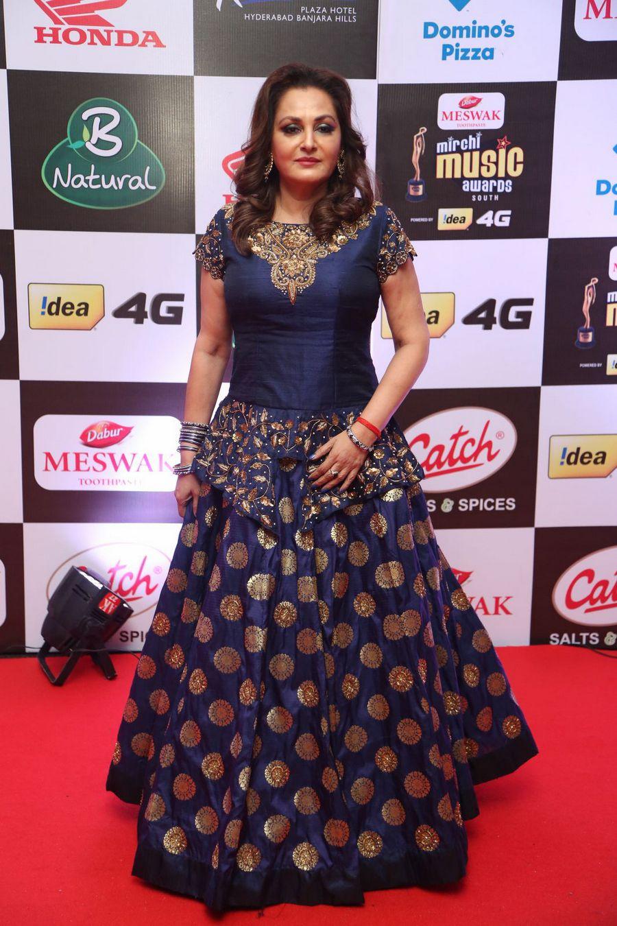 Celebrities at Mirchi Music Awards 2016