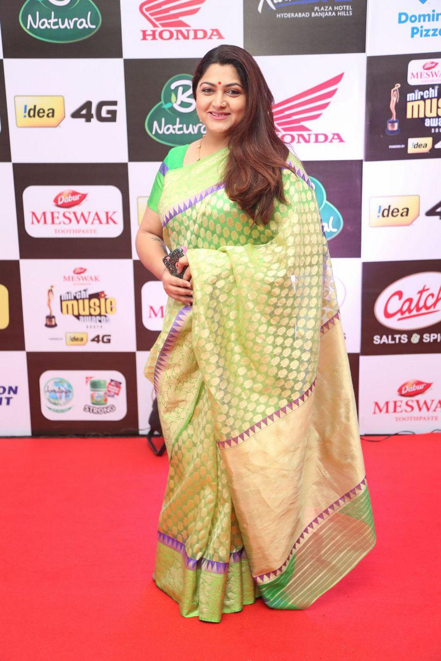 Celebrities at Mirchi Music Awards 2016