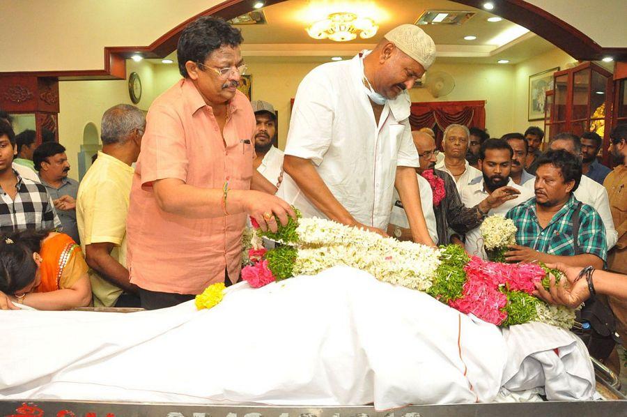 Celebrities pay homage to Dasari Narayana Rao Photos