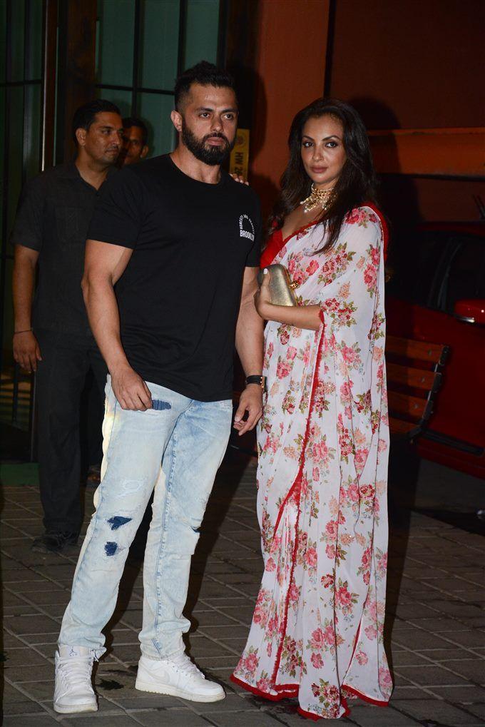 Celebs At Arpita Khan Diwali Bash 2017 Photos