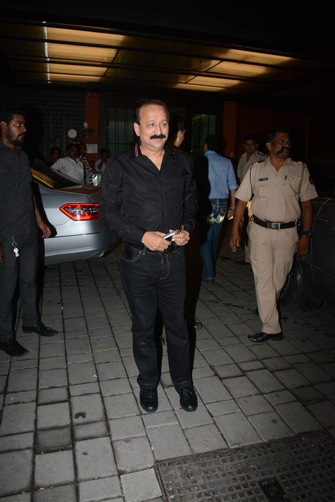 Celebs At Arpita Khan Diwali Bash 2017 Photos