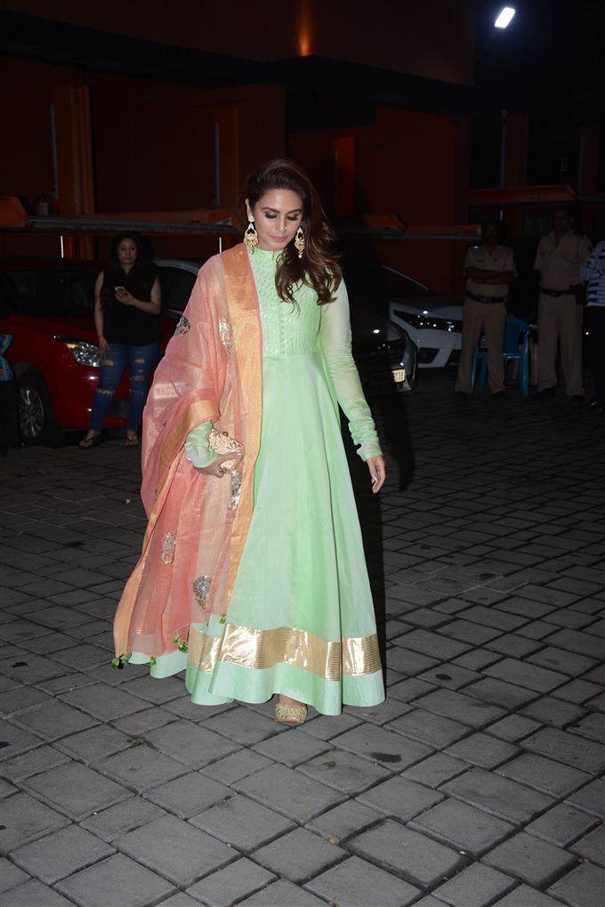 Celebs At Arpita Khan Diwali Bash 2017 Photos