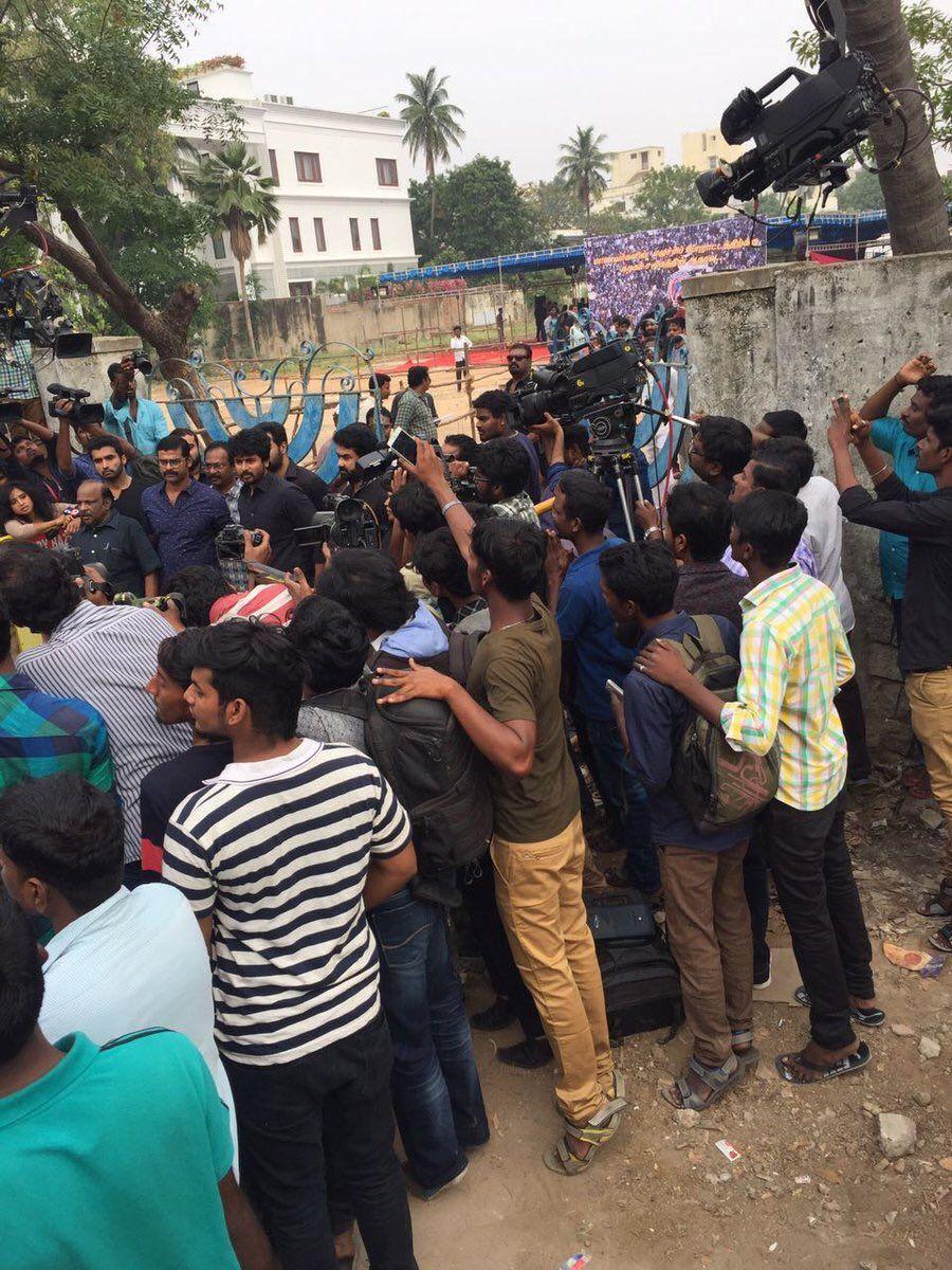 Celebs At Nadigar Sangam’s Protest For Jallikattu Photos