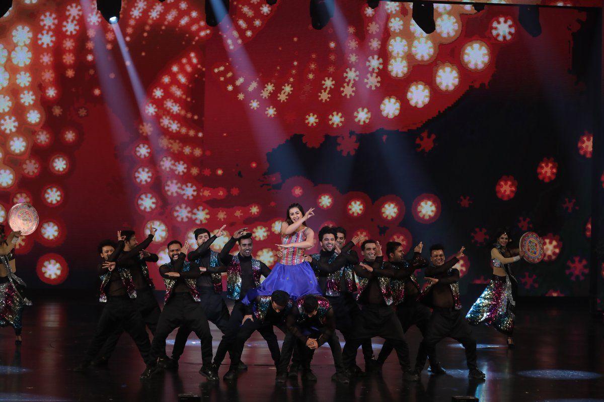 Celebs At SIIMA 2018 Awards Event Photos