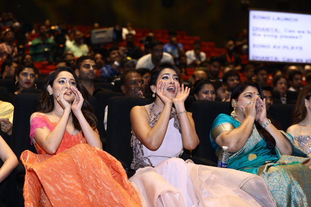 Celebs At SIIMA 2018 Awards Event Photos