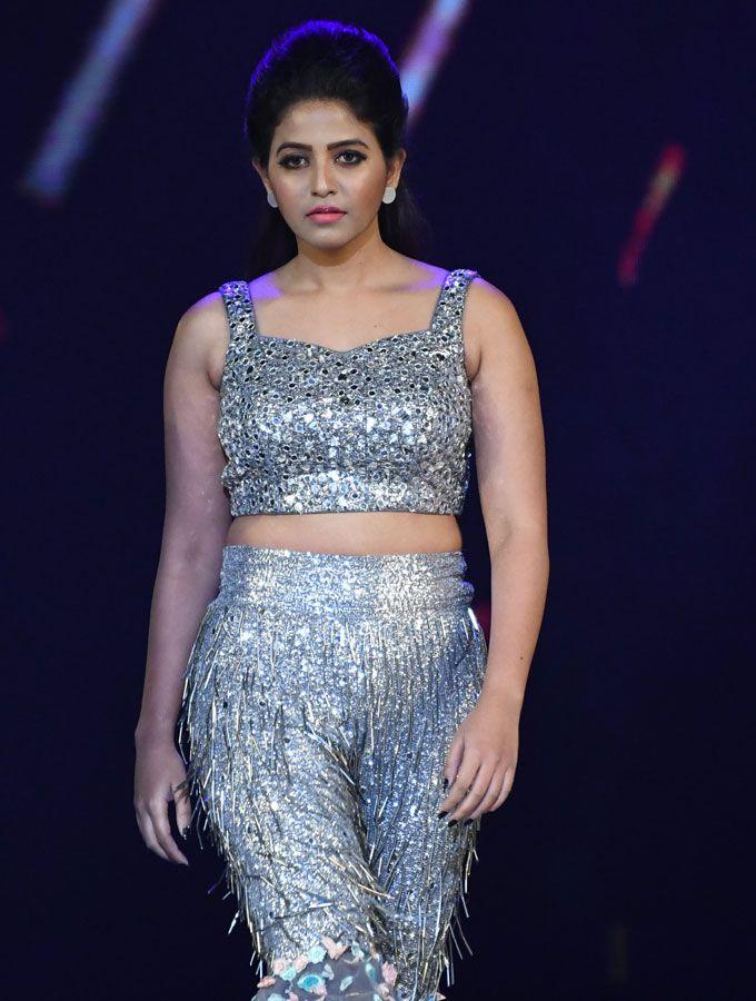 Celebs At SIIMA 2018 Awards Event Photos