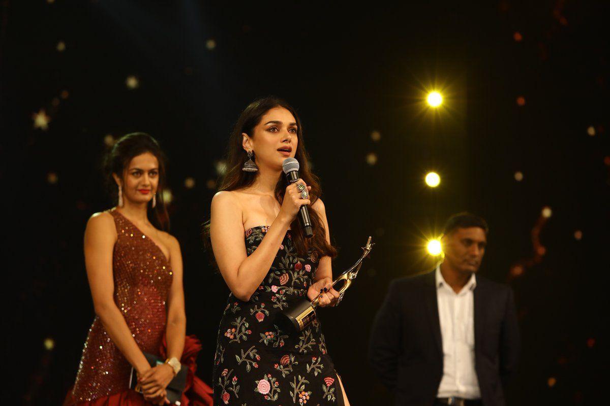 Celebs At SIIMA 2018 Awards Event Photos