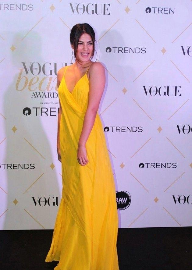 Celebs At Vogue Beauty Awards 2017 Photos