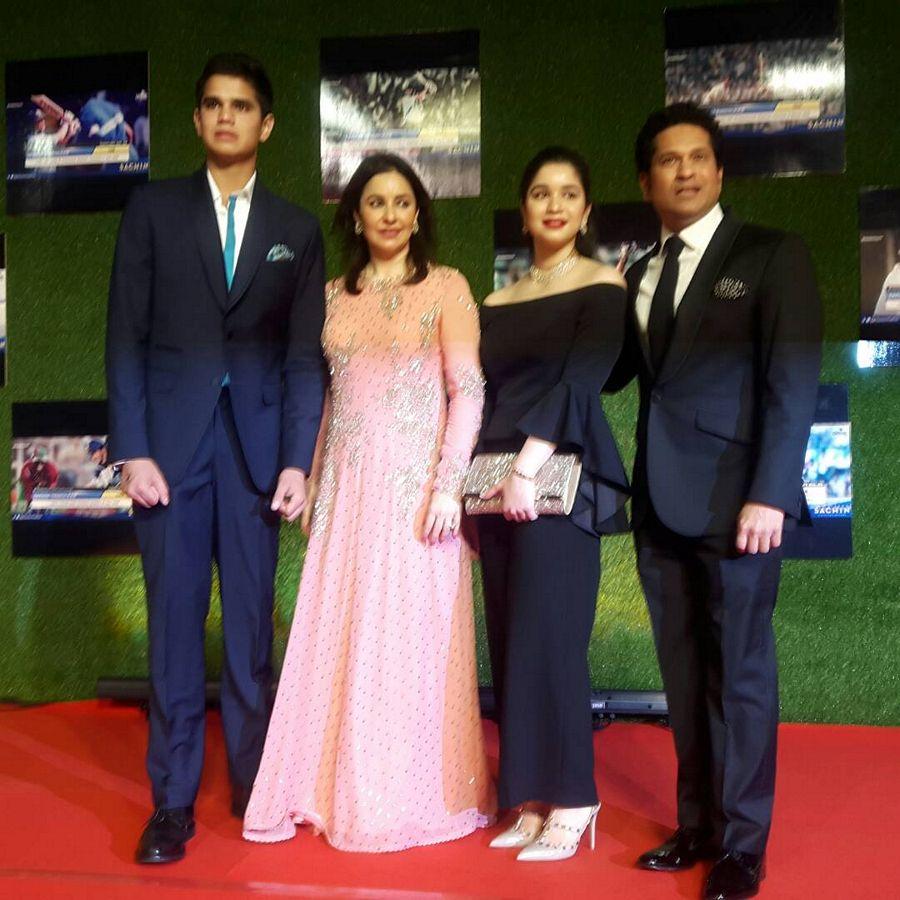 Celebs Attend Sachin A Billion Dreams GRAND PREMIERE