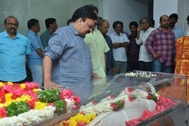 Celebs Condolences to Kodi Ramakrishna Pictures