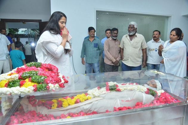 Celebs Condolences to Kodi Ramakrishna Pictures