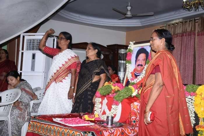 Celebs Pay Condolence to Madala Ranga Rao Photos