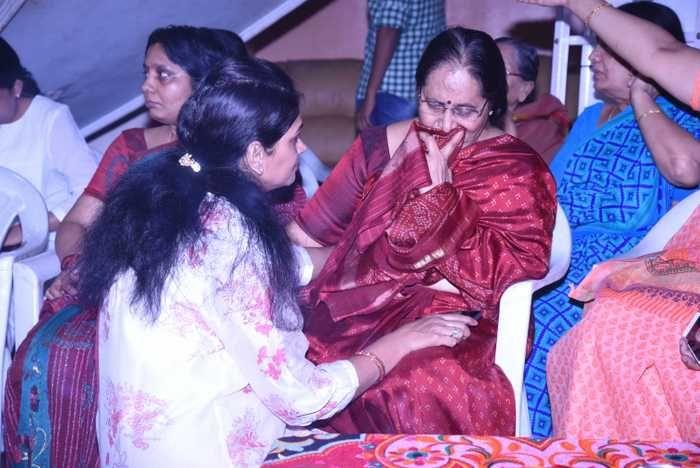 Celebs Pay Condolence to Madala Ranga Rao Photos