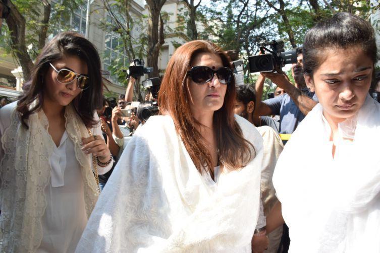 Celebs Pay Last Respect Sridevi At Her Residence Photos