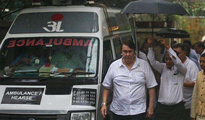Celebs Pay Last Respects To Shashi Kapoor Photos