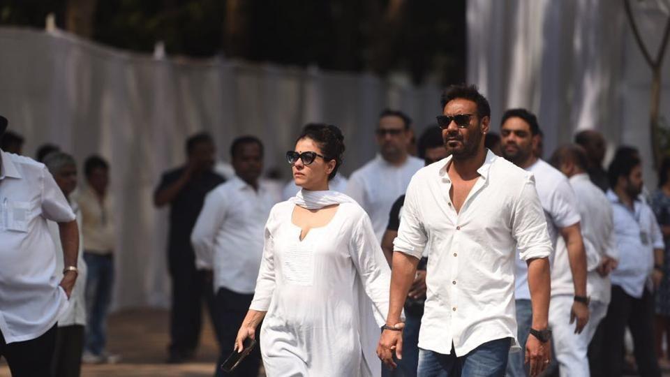 Celebs arrive at the Lokhandwala Sports Club to pay last respects to Sridevi