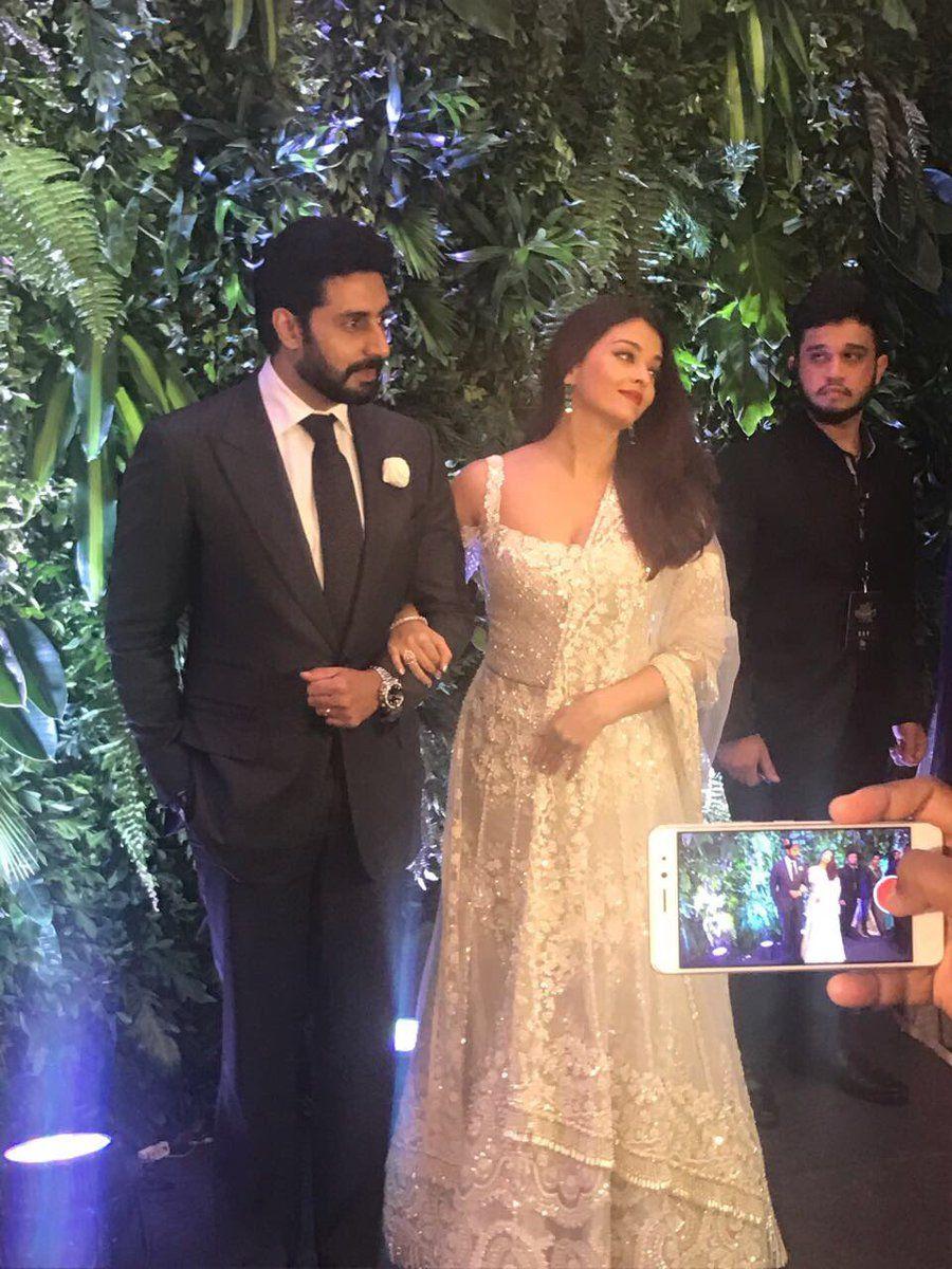 Celebs at Anushka & Virat Kohli Wedding Reception Photos