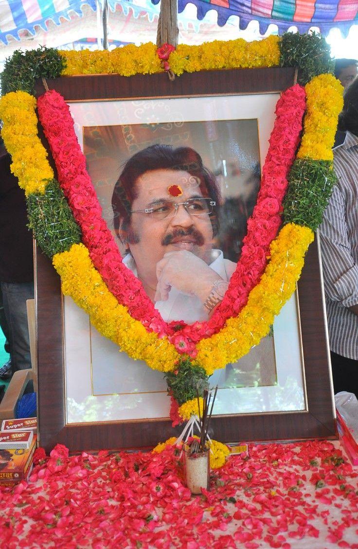 Celebs at Dasari Narayana Rao Final Journey Photos