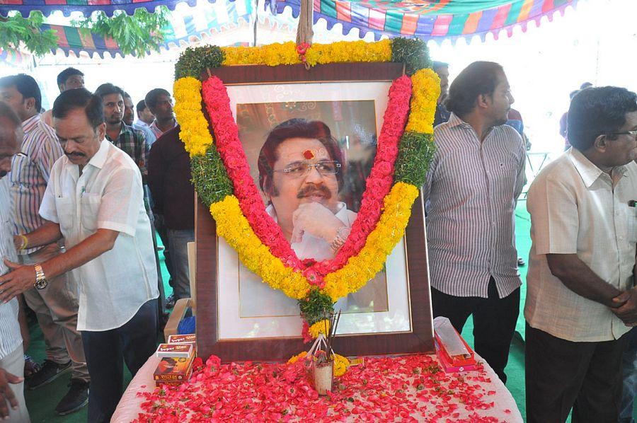 Celebs at Dasari Narayana Rao Final Journey Photos